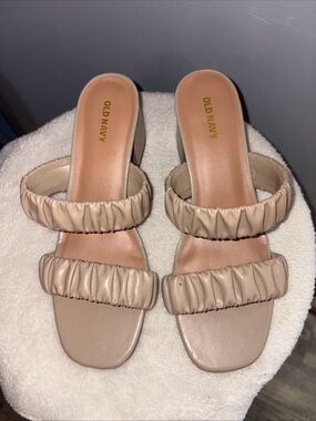 Old Navy Ruched Double-Strap Slide Mules - Beige NWOT